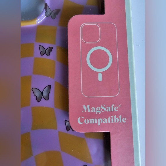 Checkmate Butterfly iPhone 14 Pro Case NIB - Picture 3 of 4